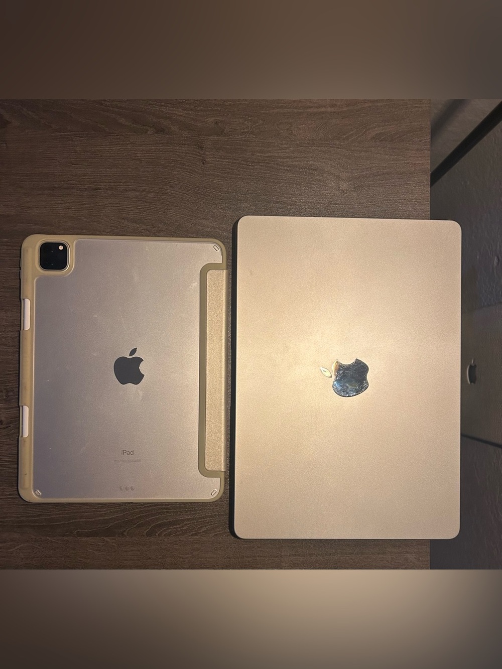 Apple iPad Pro 11inch and MacBookAir 2022 BUNDLE
